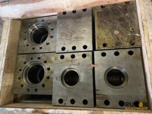 Коробка гидравлическая для насоса УНБТ 950L/1180L 44013.53.071